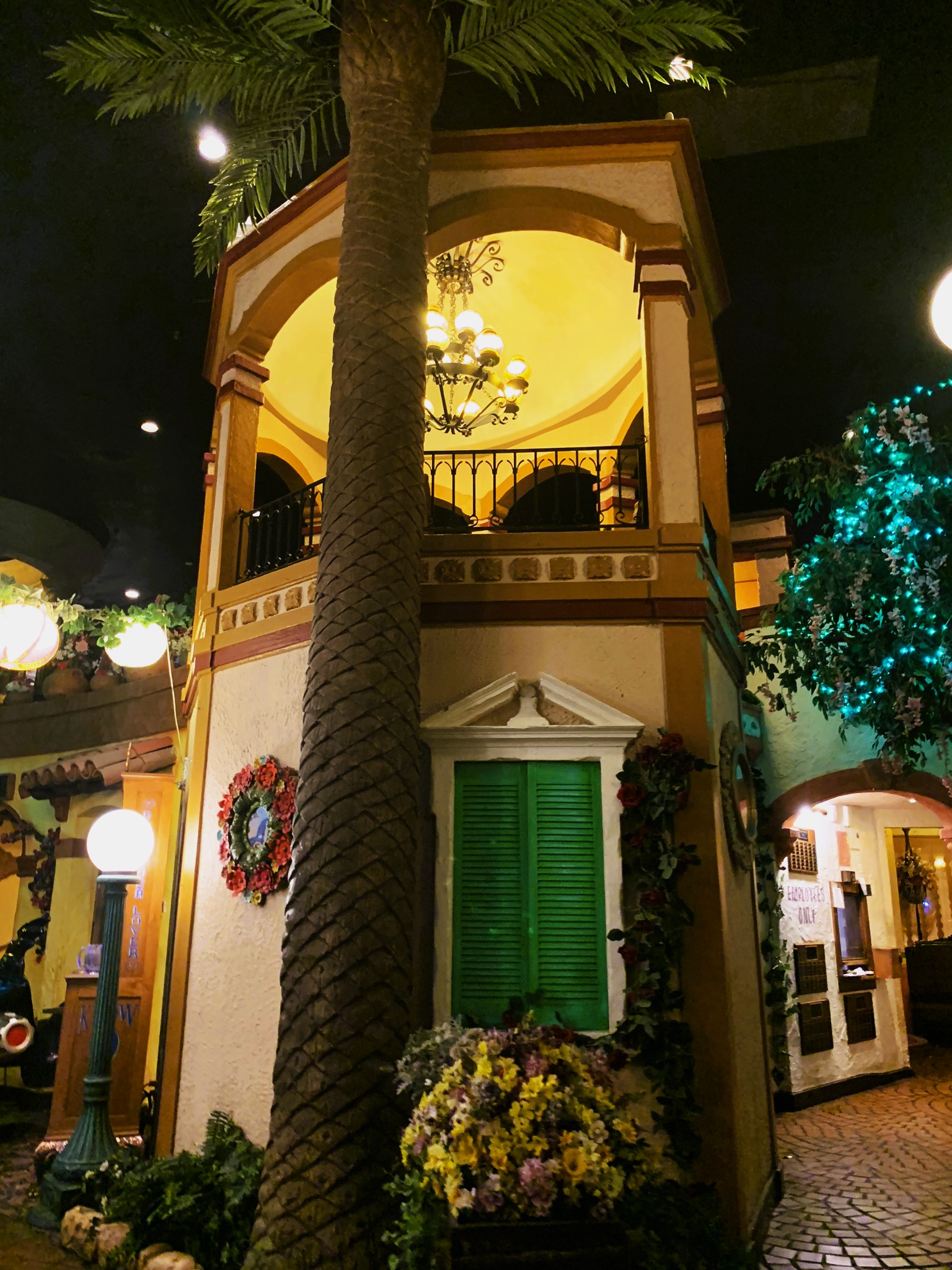 Casa Bonita An Immersive Treasure House Of Magic And Memories Histo   1 Casa Bonita Interior.JPEG